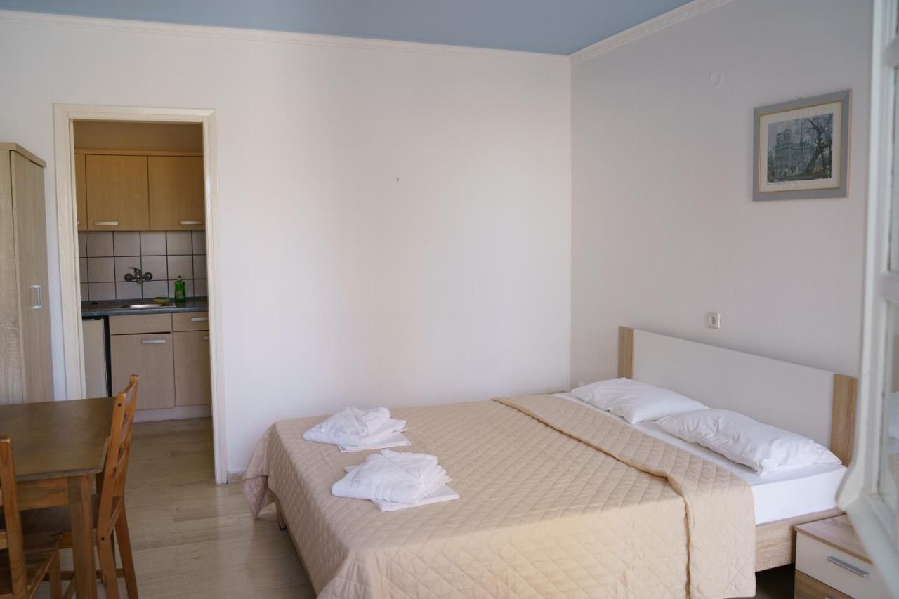 Sigma Hotel Paralia Vrachou Exteriér fotografie