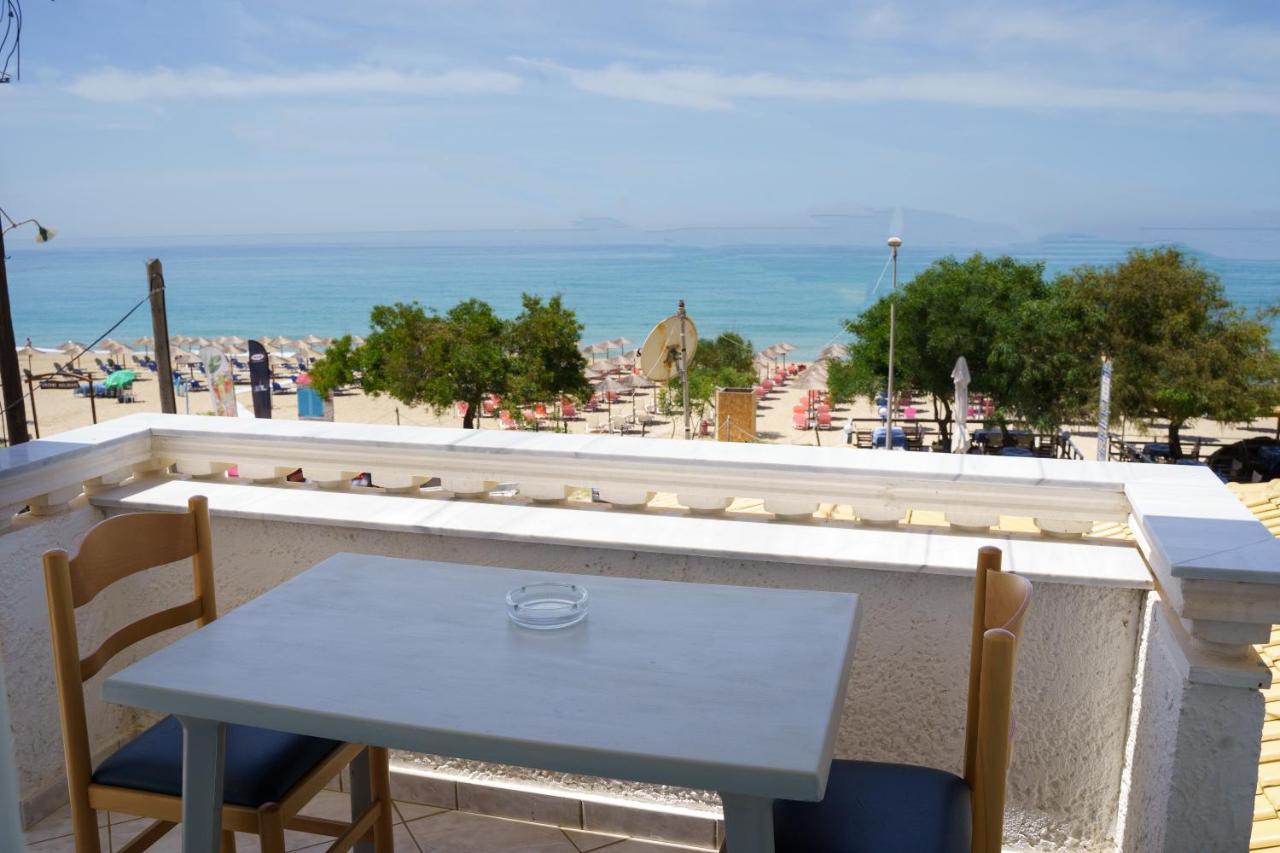Sigma Hotel Paralia Vrachou Exteriér fotografie
