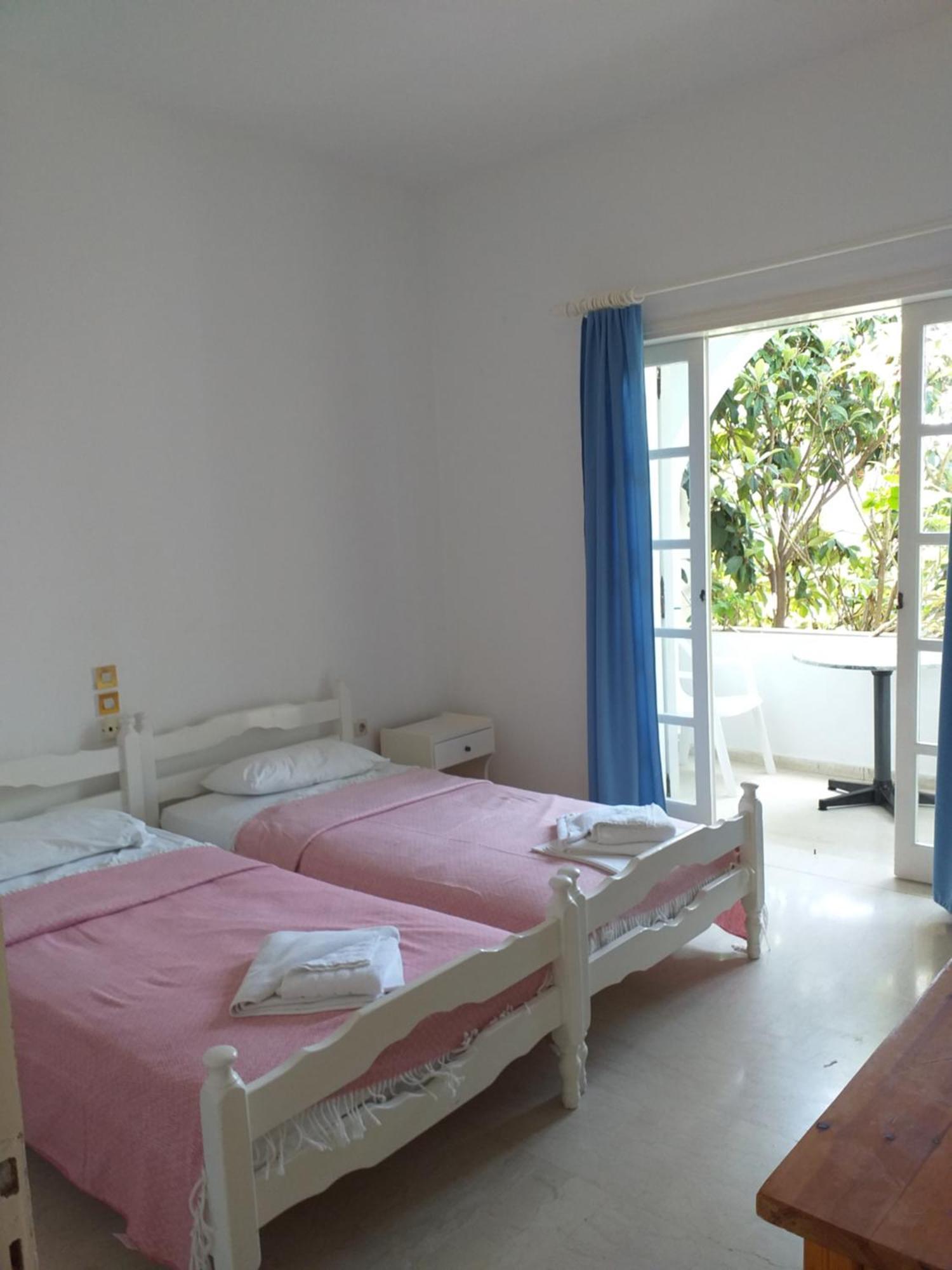 Sigma Hotel Paralia Vrachou Pokoj fotografie