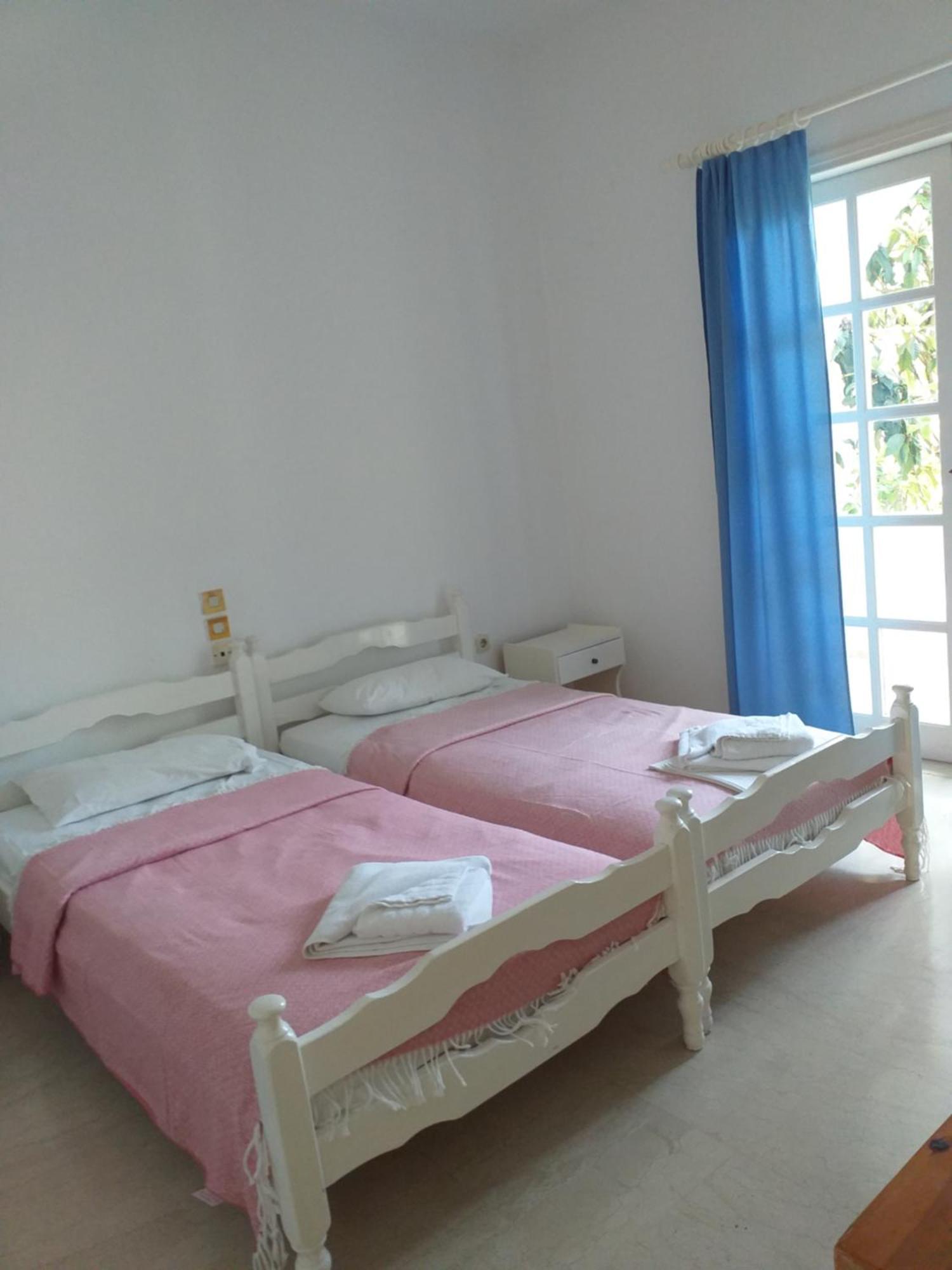 Sigma Hotel Paralia Vrachou Pokoj fotografie