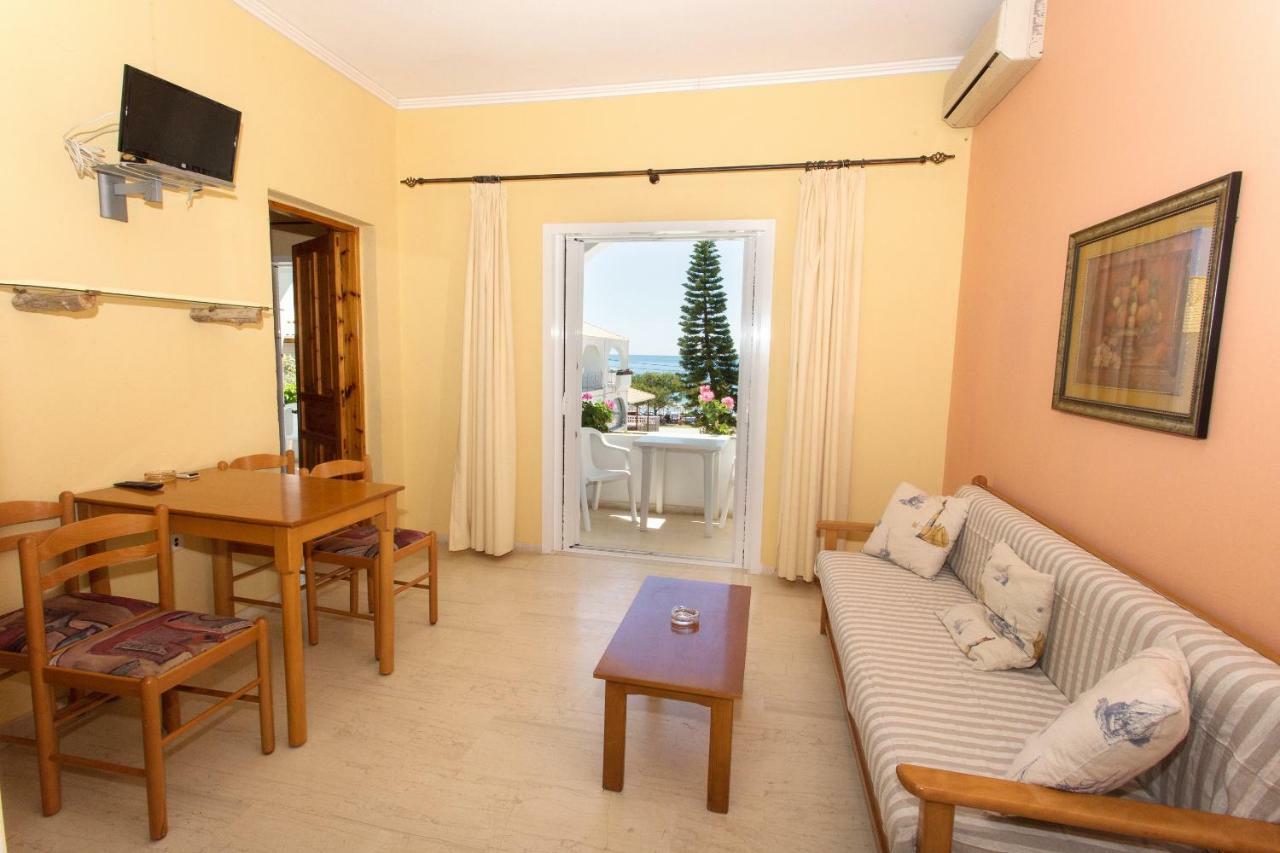 Sigma Hotel Paralia Vrachou Exteriér fotografie