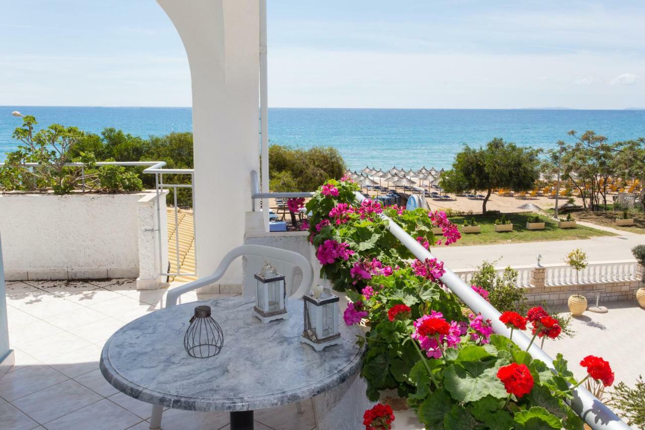 Sigma Hotel Paralia Vrachou Exteriér fotografie
